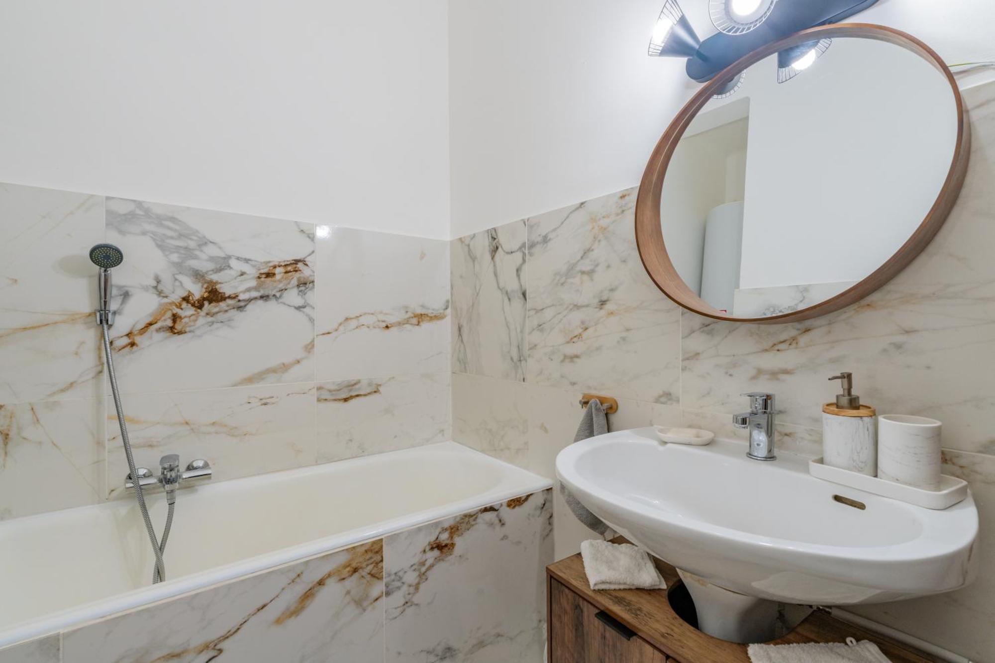 Le Carre D'or Mermoz Apartment Marseille